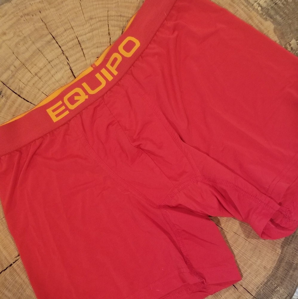 Silky stretchy boxer brief